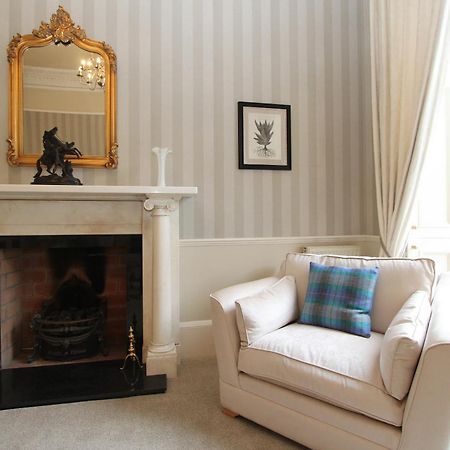 Escape To Edinburgh @ Albyn Place Экстерьер фото