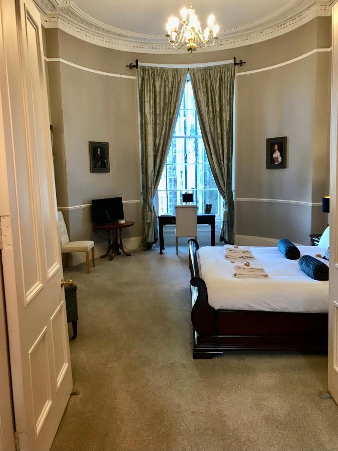 Escape To Edinburgh @ Albyn Place Экстерьер фото