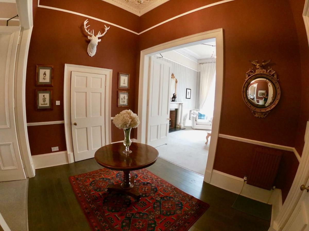 Escape To Edinburgh @ Albyn Place Экстерьер фото